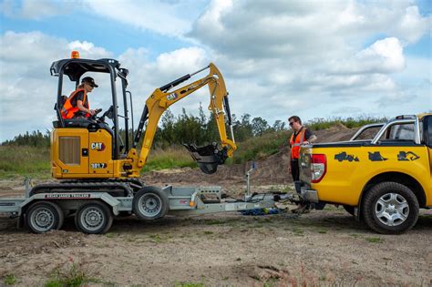 how to secure mini excavators